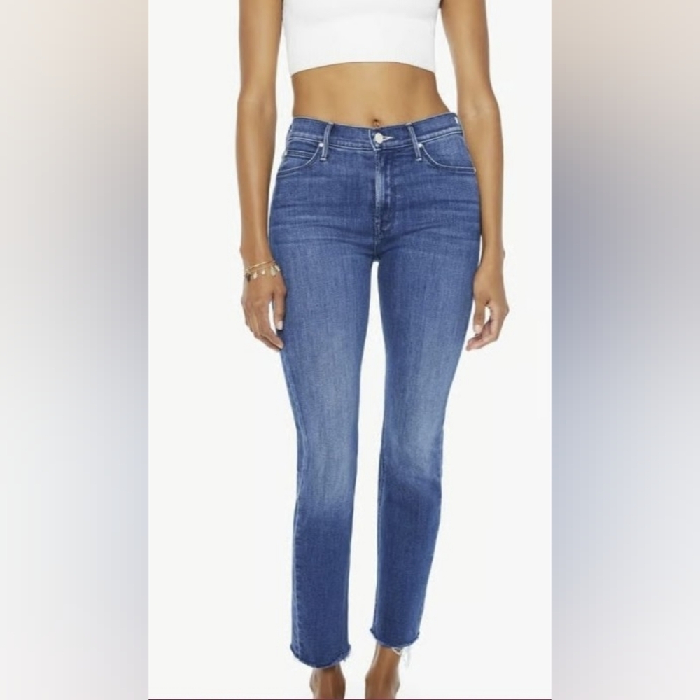 MOTHER Med Rise Dazzler Ankle Fray Jeans (Wash: We The Animals)- Size 25